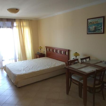 Santa Marina Holiday Village,211-40,411-42,411-43 โซโซโปล ภายนอก รูปภาพ